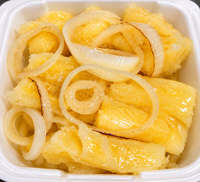 Yuca con Mojo.